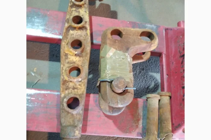 Скоба прицепная, упряжная К-700- фото № 3