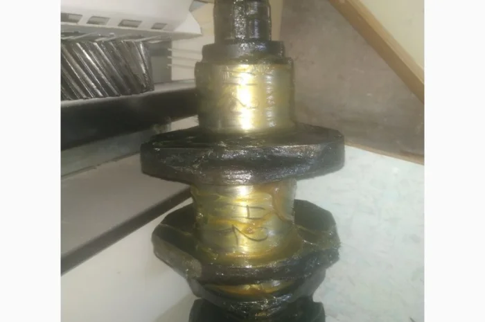 Коленвал ЮМЗ, Д-65 СССР- фото № 4