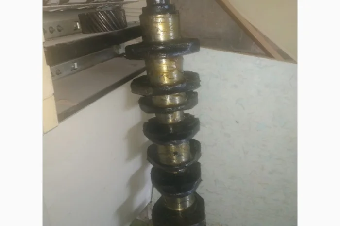 Коленвал ЮМЗ, Д-65 СССР- фото № 5