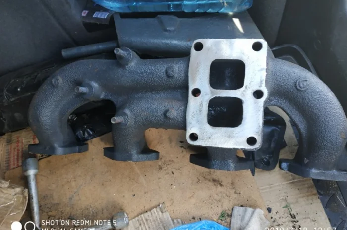 Коллектор выпускной Т-150, Нива, ЮМЗ, ДТ-75- фото № 1