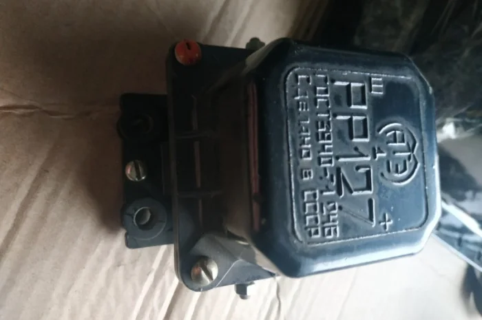 Реле-регулятор РР-127, 24в автомобилей КрАЗ-255Б и КрАЗ-255В- фото № 3