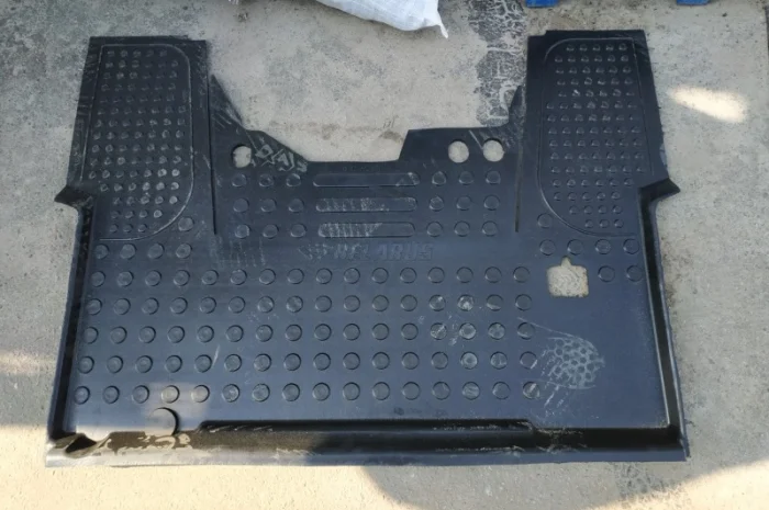 Коврик кабины МТЗ- фото № 1