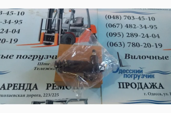 Рабочий цилиндр сцепления Тойота Toyota Тоёта 5 и 6- фото № 1