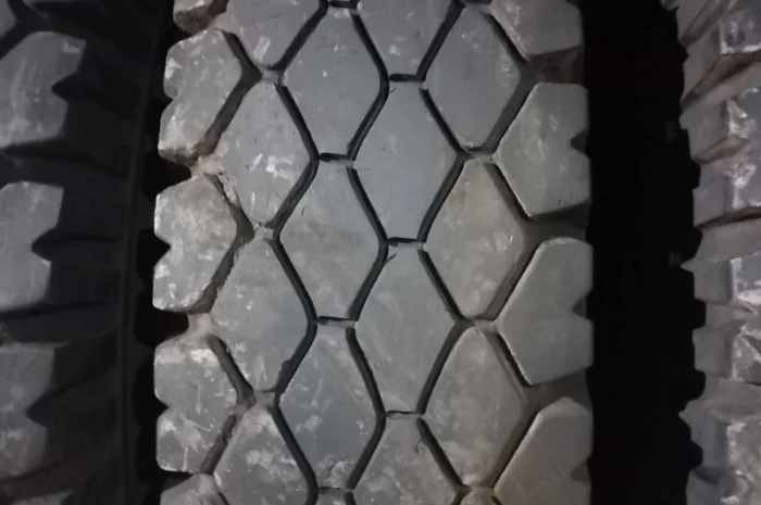 Бу шина 280-508 (10.00-20) ромб на камаз, Зил (Кама, Белшина, Росава)- фото № 10