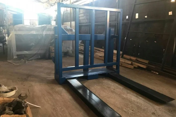 Вила для поднятия Евро-поддонов на трактор Т-40, ЮМЗ, МТЗ- фото № 5