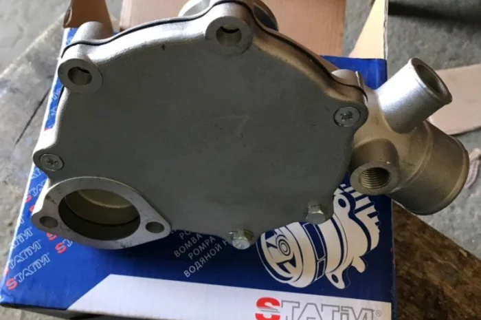 2.75.063 Водяной насос Помпа на двигатель Андория 4с90 / 4ст90- фото № 1