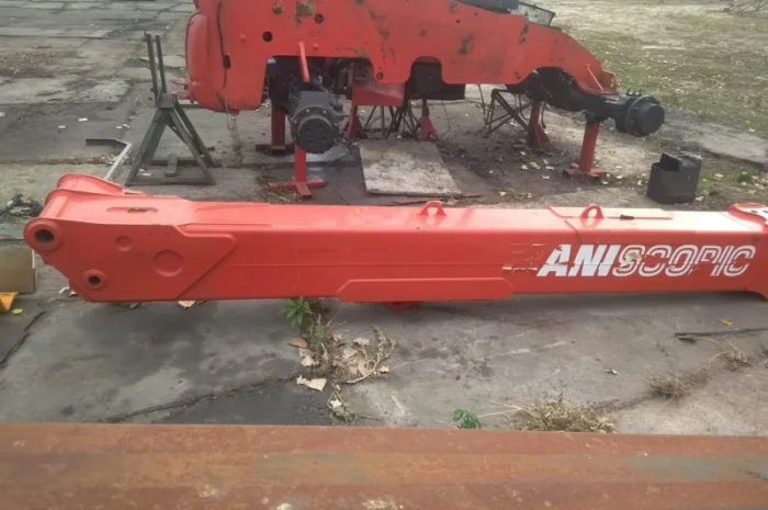 Стрела к телескопическим погрузчикам Manitou, б/у- фото № 2