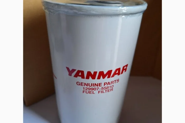 Oригинальный топливный фильтр YANMAR 129907-55810- фото № 1