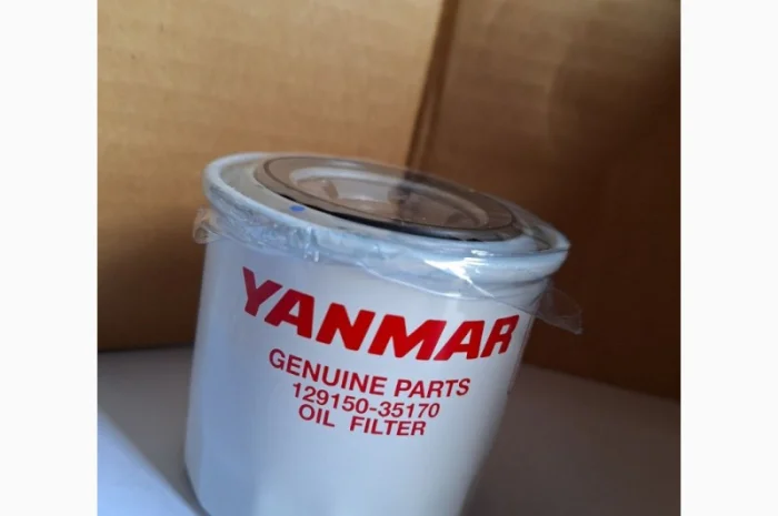 Oригинальный фильтр масла YANMAR 129150-35170- фото № 1