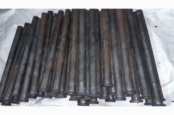 Палец пальці гусеницы трактора Т-70 широкий- фото № 1