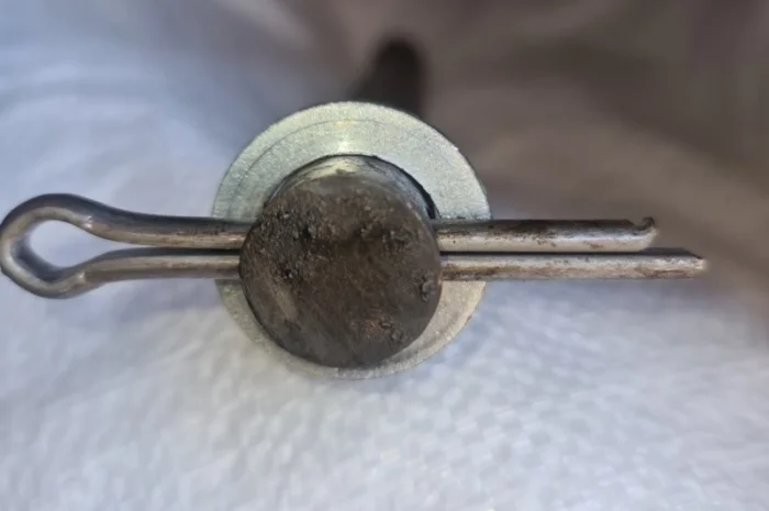 Пальці гусеничні ДТ-75, Т-74, Т-150 у комплекті зі шплінтом та шайбою- фото № 2