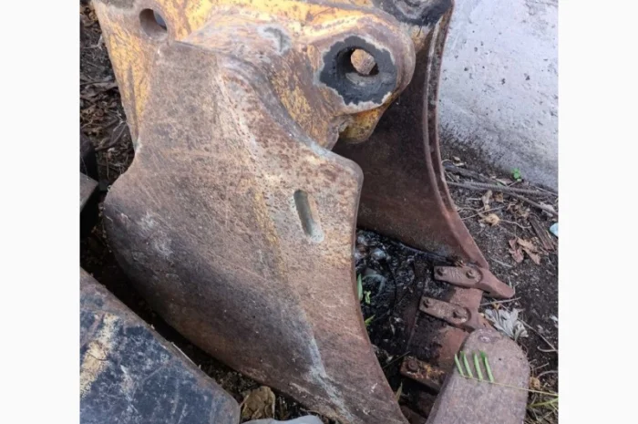 Малый ковш экскаватора юмз мтз- фото № 2