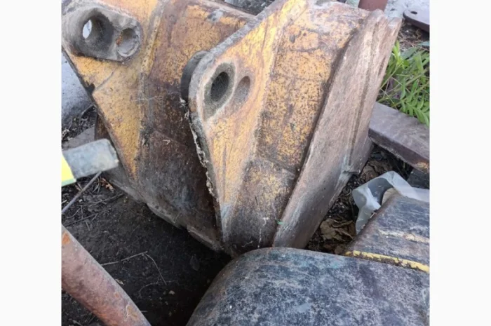 Малый ковш экскаватора юмз мтз- фото № 3