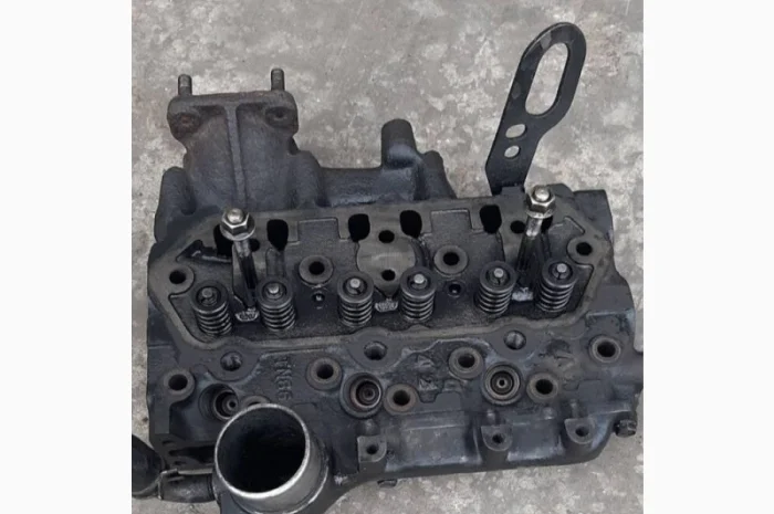 Головка блока двигателя Yanmar Tk3.66- фото № 4