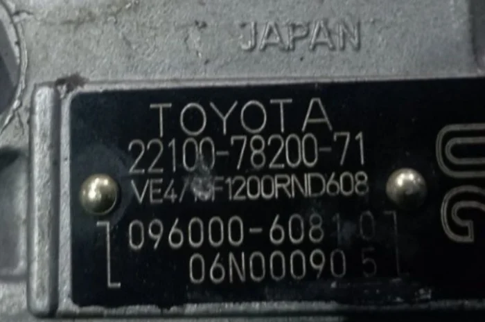 Топливный насос тнвд двигателя тоета Toyota 1DZ- фото № 2