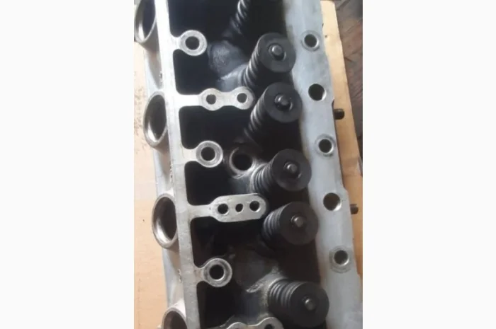 Головка блока двигателя тоета Toyota 5K- фото № 2