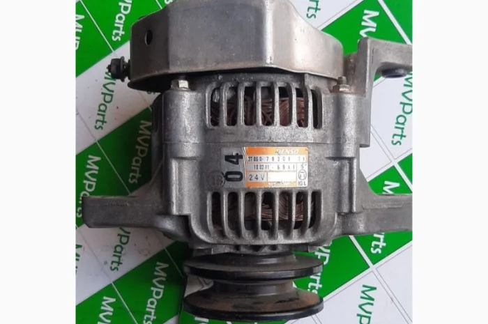 Генератор к вилочным погрузчикам тоета 24 вольт- фото № 1