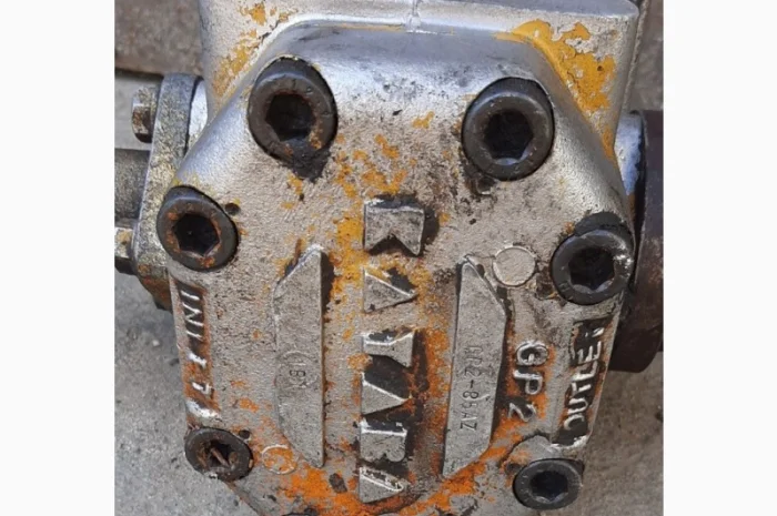 Насос гидравлический Kayaba к вилочным погрузчикам тоета тсм- фото № 2