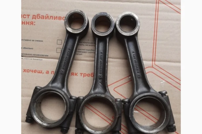 Шатуны дизельного двигателя перкинс Perkins 700- фото № 1