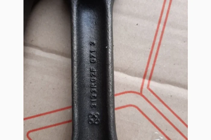 Шатуны дизельного двигателя перкинс Perkins 700- фото № 3