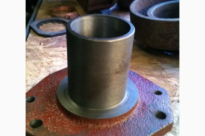 Кронштейн отводки МТЗ- фото № 1