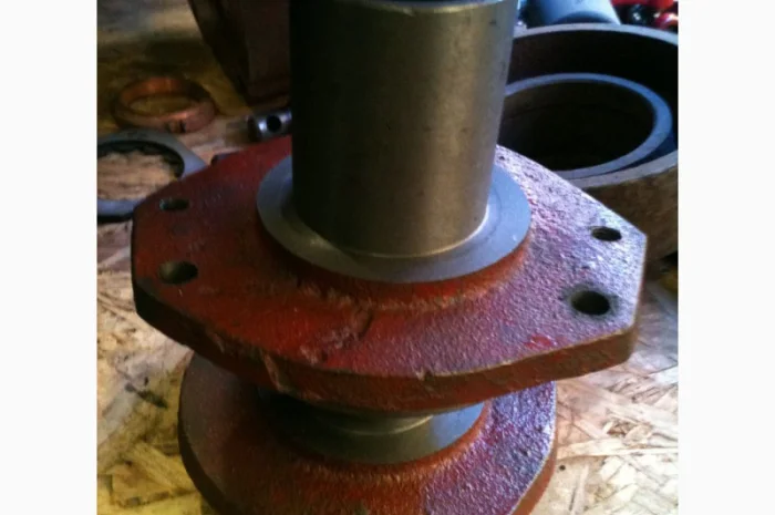 Кронштейн отводки МТЗ- фото № 2