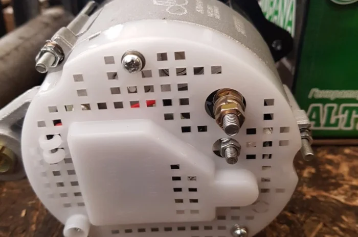 Генератор Д-240.243 МТЗ-80.82- фото № 3