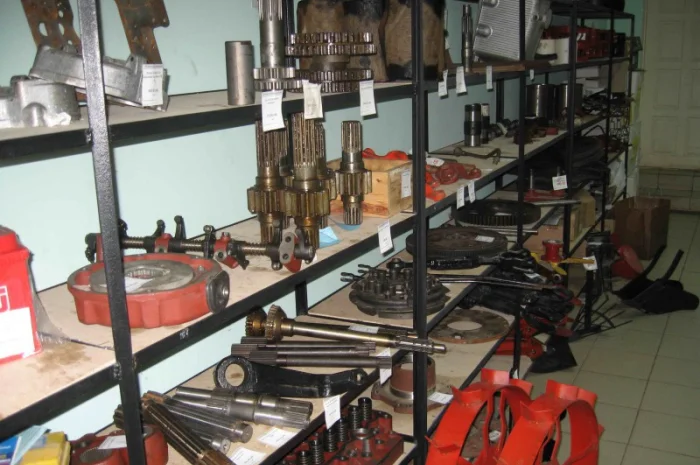 Запчасти МТЗ- фото № 1