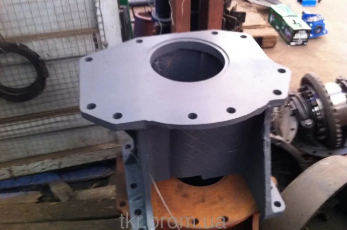 Корпус проставочный Т-150- фото № 1