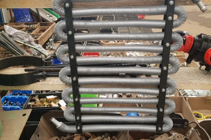 Радиатор масляный МТЗ-80, 82 (змейка)- фото № 1