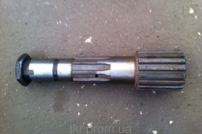 Вал первичный коробки раздаточной Т-150- фото № 1