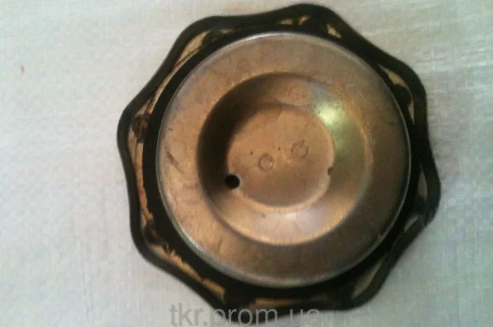 Крышка бака Т-150,  Т-40,  Т-150, ЮМЗ,  Д65- фото № 2