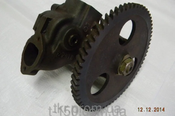 Насос масляный СМД-60- фото № 1