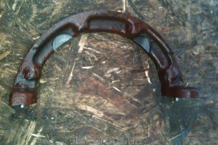 Опора картера масленного МТЗ д-240- фото № 1