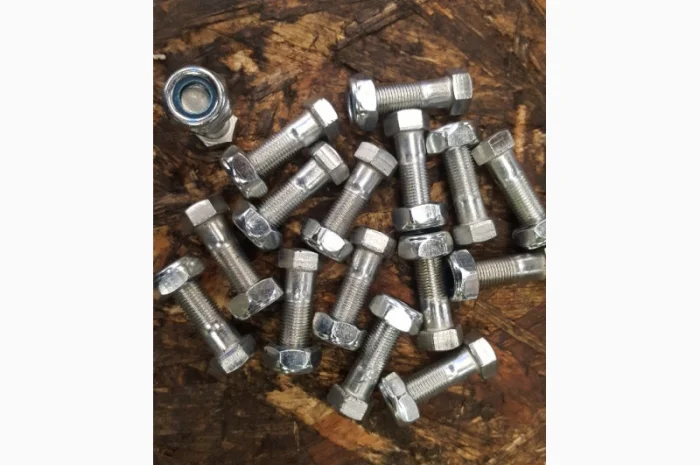 Болт МТЗ карданного вала с гайкой 52-2203012- фото № 5