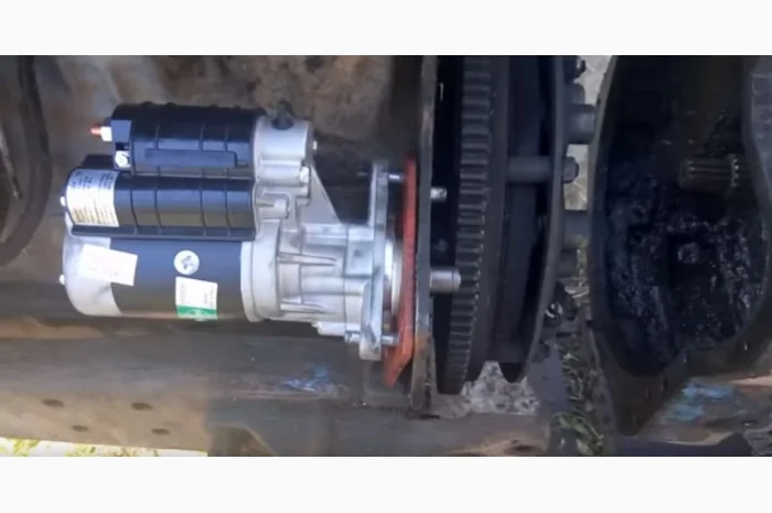 Переходная плита с шестерней бендикса для переоборудования трактора МТЗ-80 под стартер- фото № 2