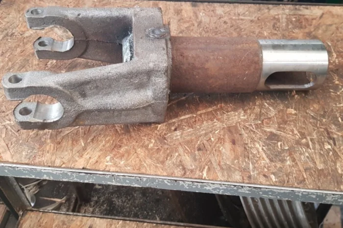 Вилка центрального винта т 150 77.60.024- фото № 1