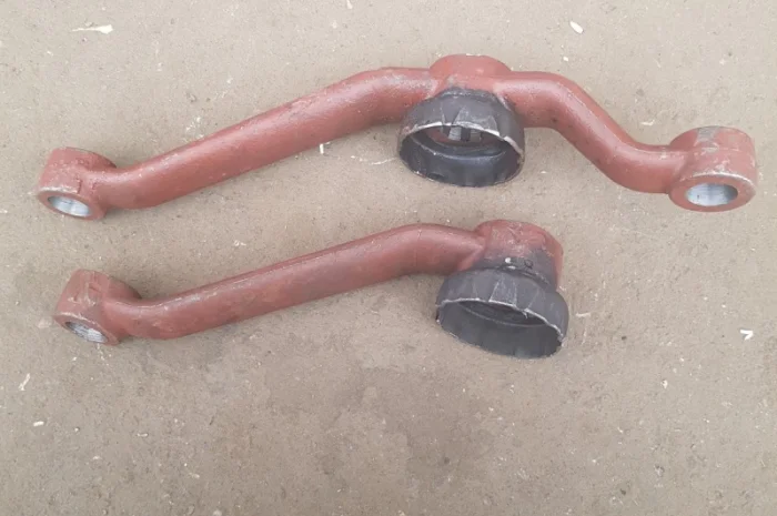 Рычаги поворотные (сошки) трактор МТЗ-80- фото № 1