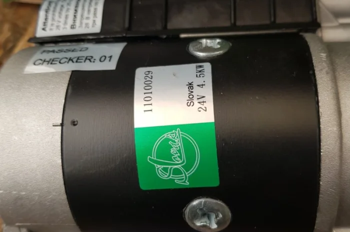 Стартер с редуктором 24В/4, 5кВт усиленный МТЗ, ГАЗ, ПАЗ, ЗИЛ словак- фото № 2