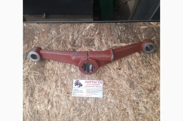 Рычаг поворотный Т-16 правый двухплечий гидравлический (СШ20.31.109-3)- фото № 1
