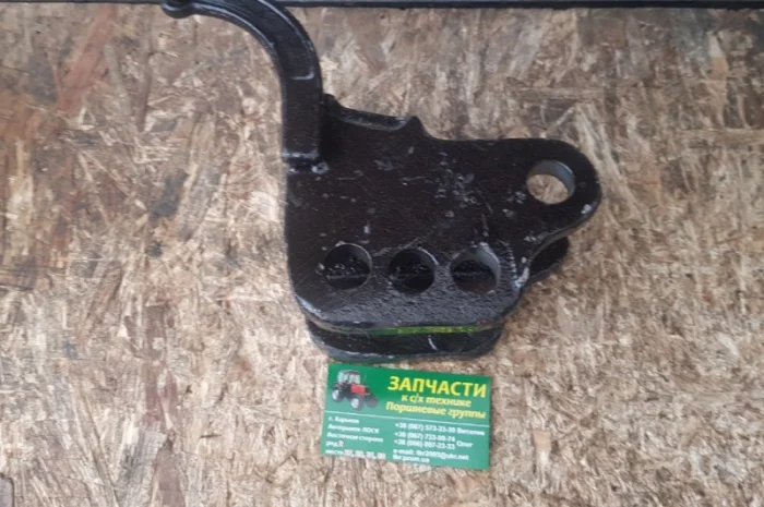 Серьга навески МТЗ 70-4605330-Б- фото № 1