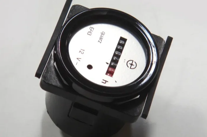 Моточасы БЧ-3 553/225 / 12В (Рекорд-2 Рекорд-1) 553/225, 3430520 / Счетчик моточасов БЧ-3- фото № 1