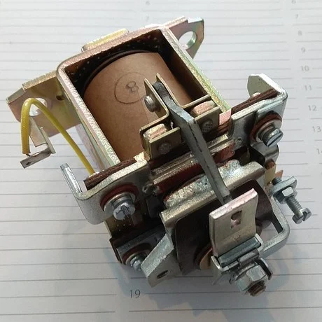 9901004370; 341905010; 443930159740 Реле стартера- фото № 1