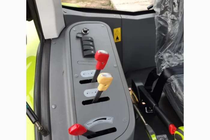 Трактор ZOOMLION RH1104 с кондиционером- фото № 5