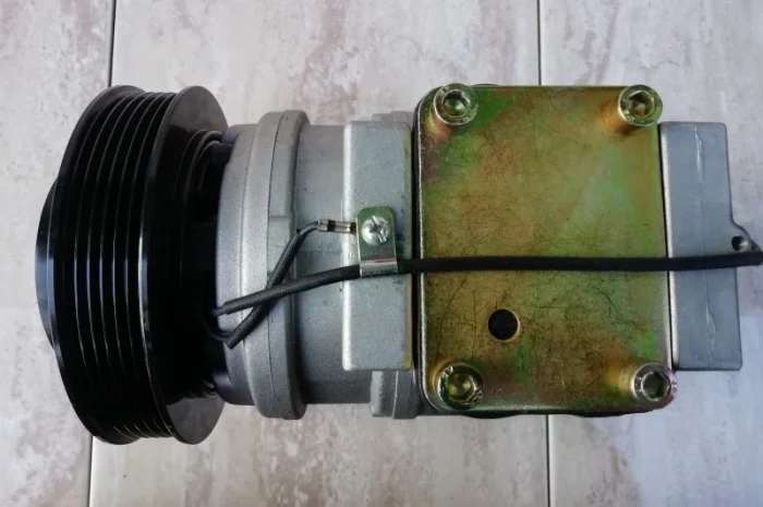 Компресор кондиціонера 10PA17C для Lexus ES300 / Toyota Avalon, Camry, Sienna, Solara QR- фото № 2