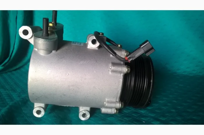 Компресор кондиціонера для Ford та Volvo- фото № 2