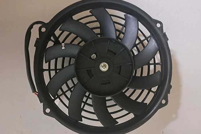 Пропонуємо вентилятор - втягуючий (pull), S-образна лопасть, 24 V, 120 Wt, 9 дюймів- фото № 1