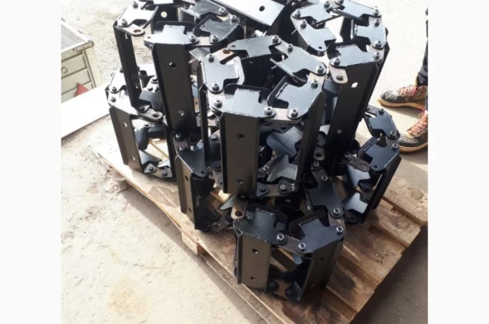 Гусениці накидні для колісного міні-навантажувача- фото № 1