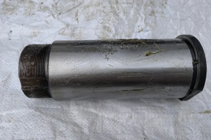 941-2918054-01 Ось балансира полуприцепа МАЗ- фото № 1