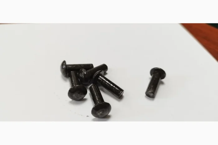 Продам заклепки стальные ф до 6мм- фото № 1